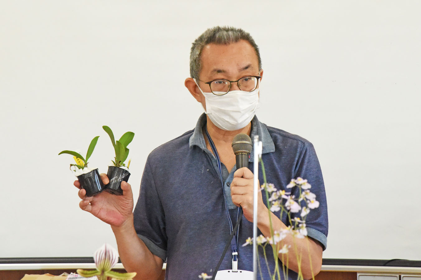 グロワーズの説明をする浜中氏