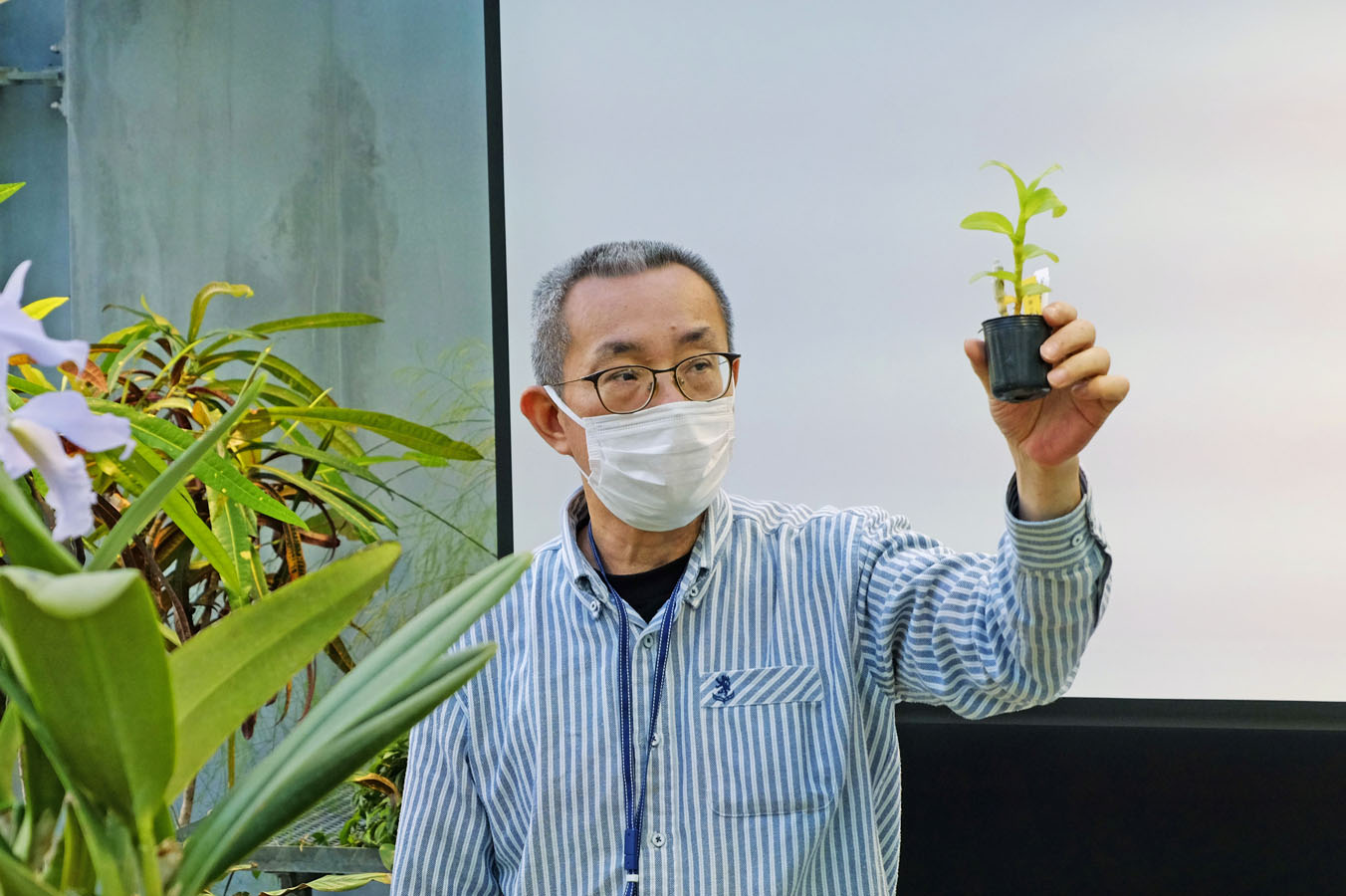 グロワーズの説明をする浜中氏