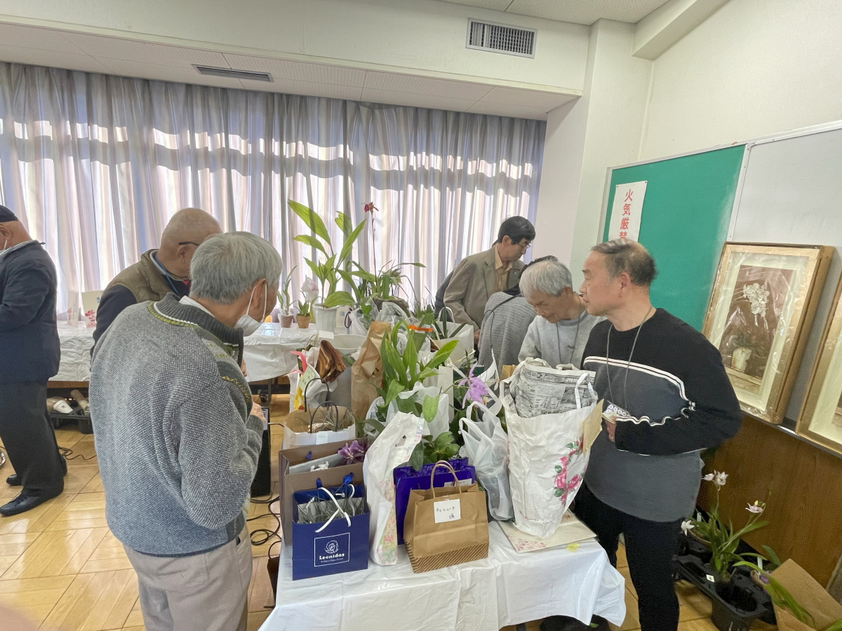 恒例ビンゴ大会の景品定め