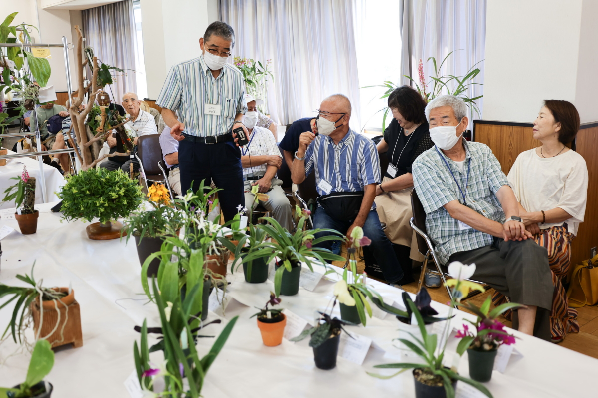 出品株説明の武井氏