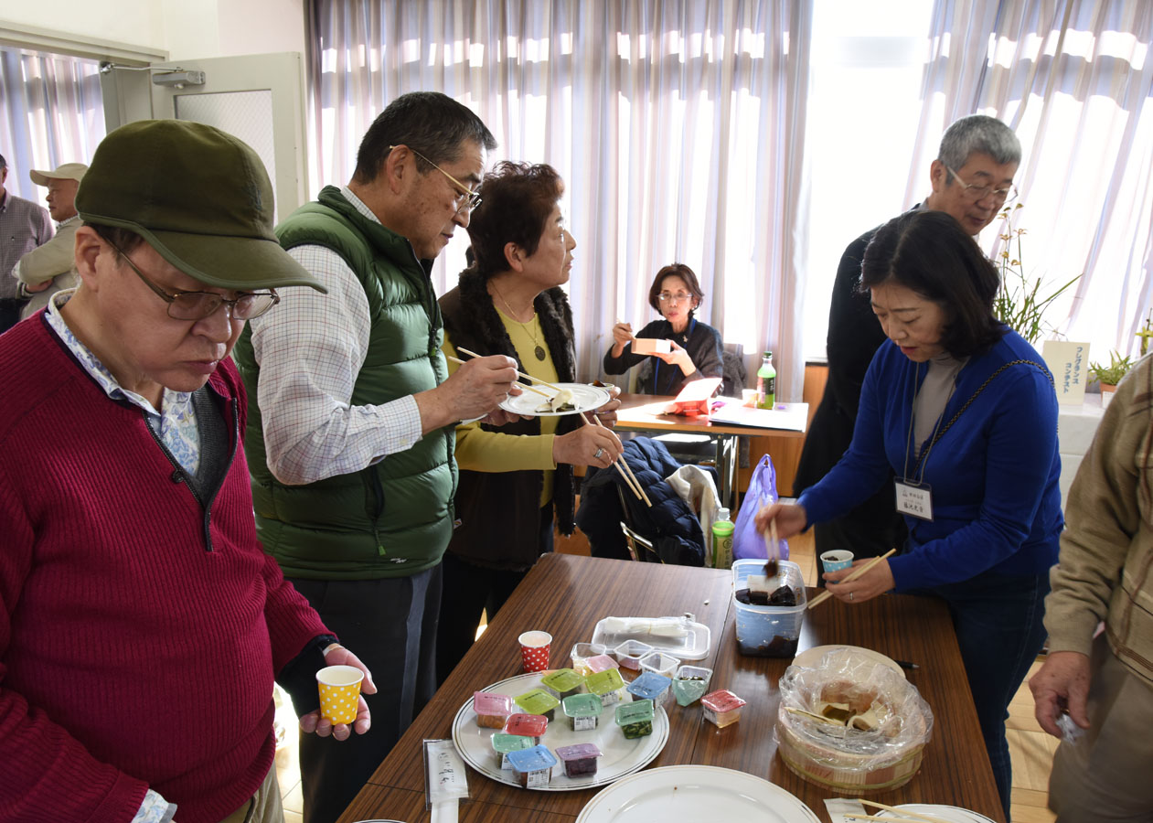 食事をしながらの歓談