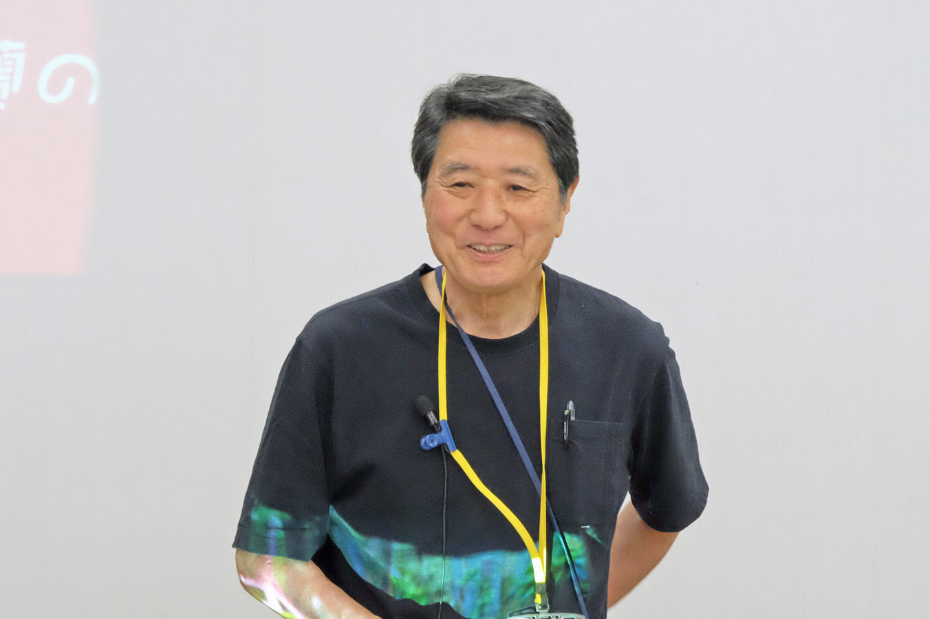 テラリウムの講演をする冨澤氏